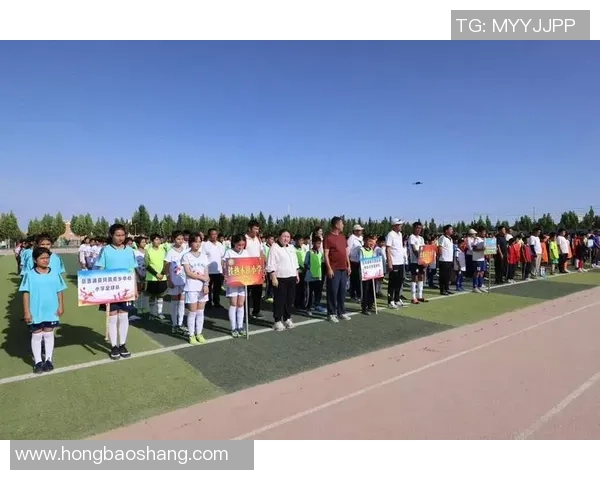 西安足球队的魅力与激情揭秘：一场关于梦想与团结的足球之旅